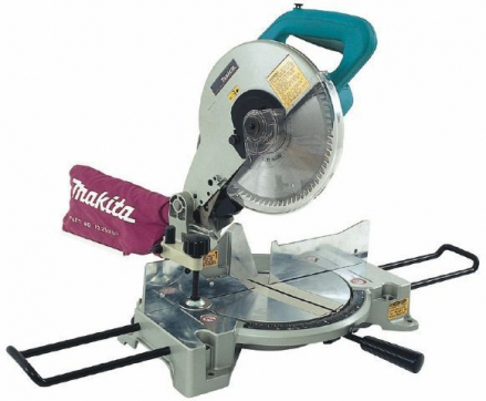 Торцовочная пила Makita LS1040 в прокат в Новокузнецке. У нас лучшая цена за сутки! Возможность взять в аренду с выгодной скидкой до 40% при экспресс доставке 24/7. И помните, ночью стоимость еще дешевле на 30%! #арендапрокат #виброплита #выгодно